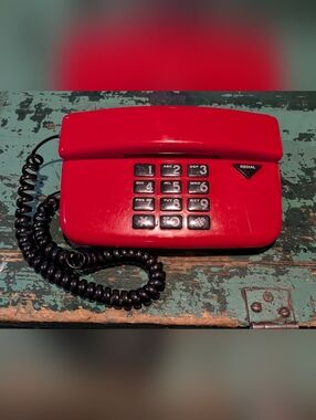 Vintage 80s Telemax Sleek Red Push Button Landline Telephone - Very Cool!